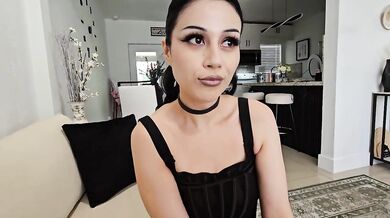 Chokes Gushes Destroyed by Big Dick Cumshot