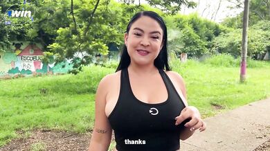 Doggystyle fever in the colombiana public park Daniela Gomez cum on my tits