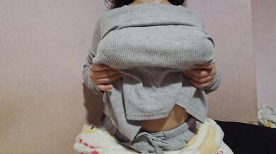 Her hot stepsis sent me her big jugs POV video