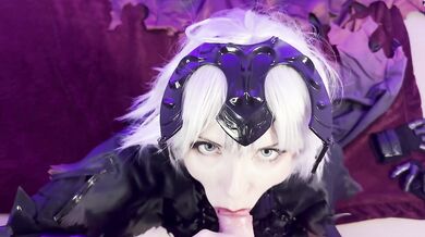rides Fate’s fantasy with glove stuffed deep BBW creampie in dark cosplay