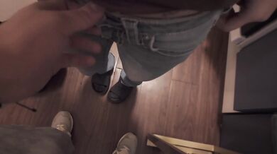 The lonely laundromat girl gets fucked raw by the sneaky stranger