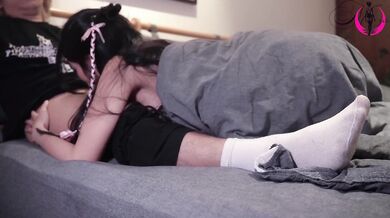 Stepbrother watches her squirt while deepthroating his cock