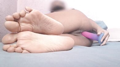 Latina creamy pussy fucked by dildo while feet tease her tight cunt