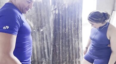 Boss's wife deepthroat anal doggystyle with her big ass