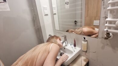 Her stepsister deep throats my cock till I choke her with cum