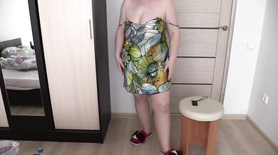 Amateur Blonde Mature BBW MILF Big Chubby Jugs and Natural Sagging Tits
