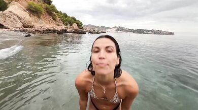 Beach POV Amateur Public Blowjob And Handjob Risky Sex