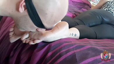 Blindfolded British foot goddess makes trembling slave lick and suck toes while worshipping wrinkled soles