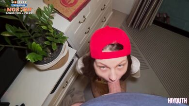 Cute Pizza Girl Eats Slice Gets Petite Pussy Destroyed Huge Cumshot