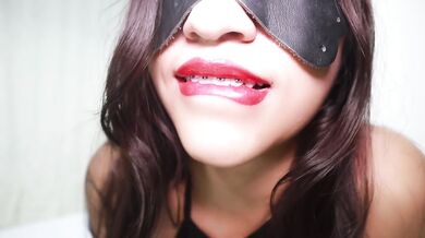 18 Year Old Brunette Latina Gets Her Tiny Hands Full With Beginners Pleasure