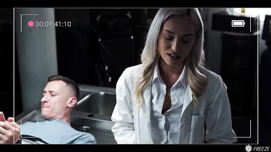 Hot blonde doctor begs for cock after freeze time free use play