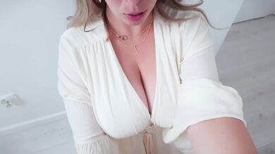 Her tits jiggled as milf wife got soaked in her big ass flood
