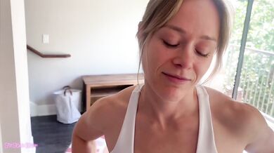 Blonde Gym MILF in Yoga Pants Gets Rough Creampie Breeding