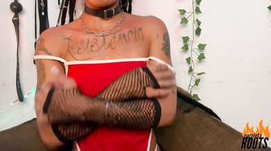Come fuck me love this Christmas gift with big ass rasta girl