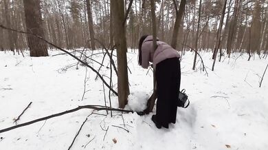 Stuck in the trees and got fucked blonde beauties breed hard