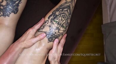 That tattooed chubby milf squirted hard while her cheated husband called